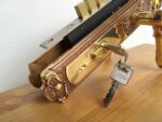Khóa HC 8524 lắp cửa gỗ chính, khóa làm bằng đồng cao cấp, thiết kế tân cổ điển