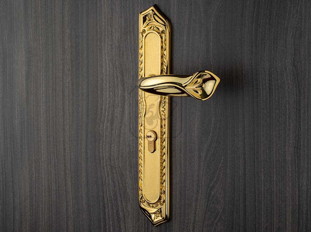 Khóa HC 85 Queen PVD Gold với thiết kế bông hoa loa kèn